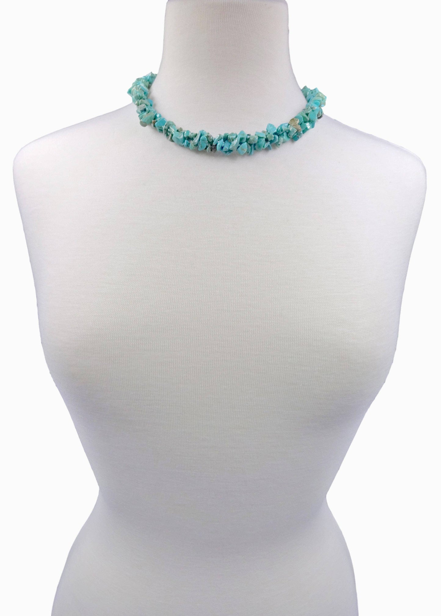 IST Jewelry - Magnesite Turquoise Necklace