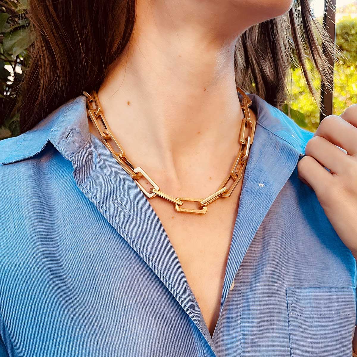 Canvas Style - Lennox Chunky Rectangle Chain Link Necklace in Worn Gold