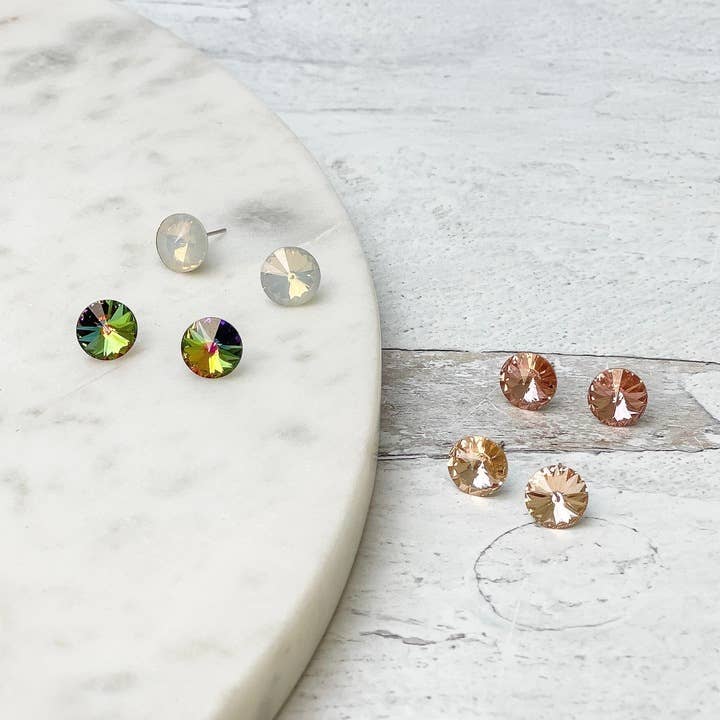 Prep Obsessed Wholesale - Round Crystal Stud Earrings