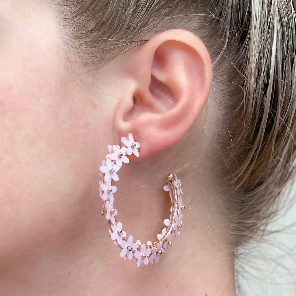 Prep Obsessed Wholesale - Sequin Flower Lined Hoop Earrings