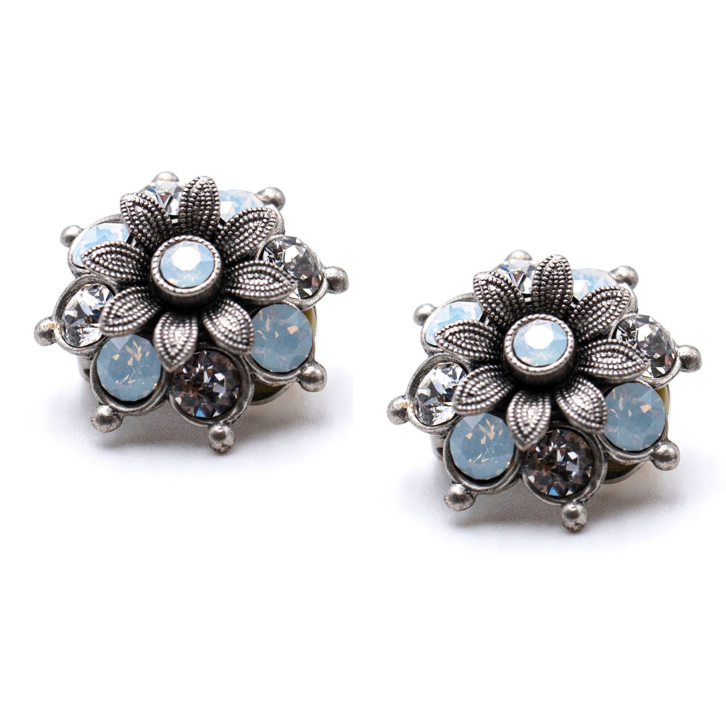 Soul Collection - Ear clip Blossom Flavia with Premium Crystal
