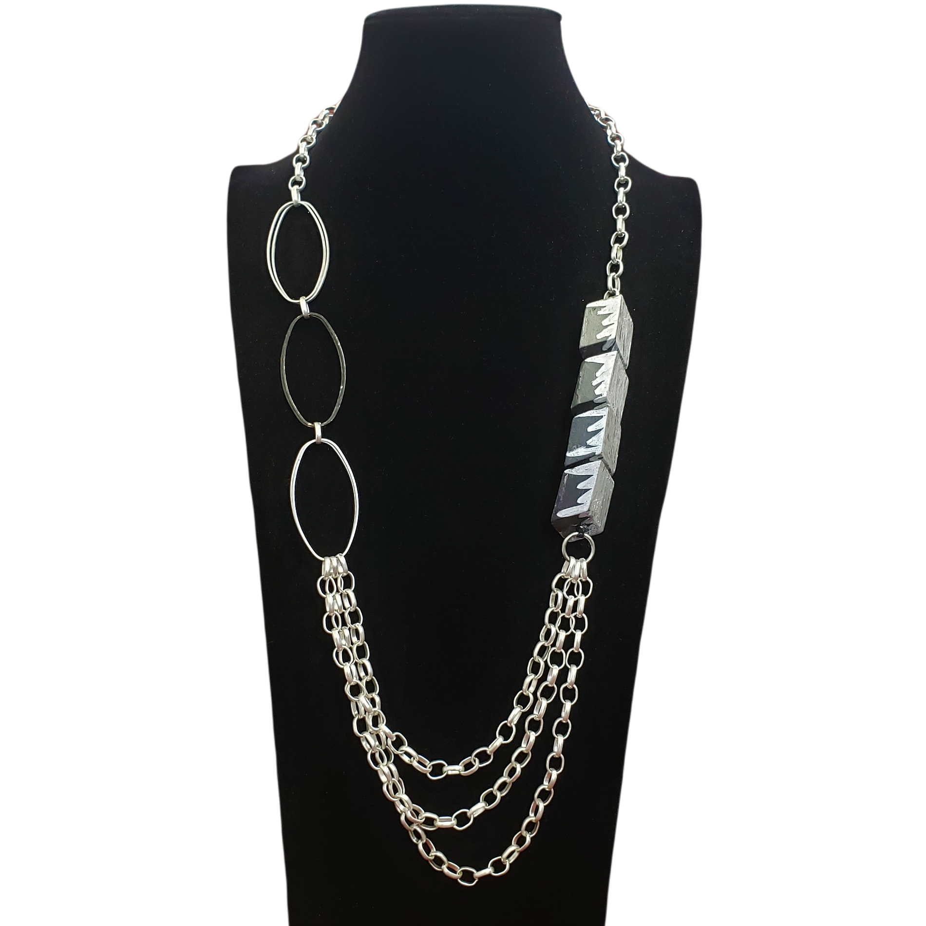 Gardenia Jewelry Ltd. - Silver Layered Link Chain Geometrical Painted Wood Necklace