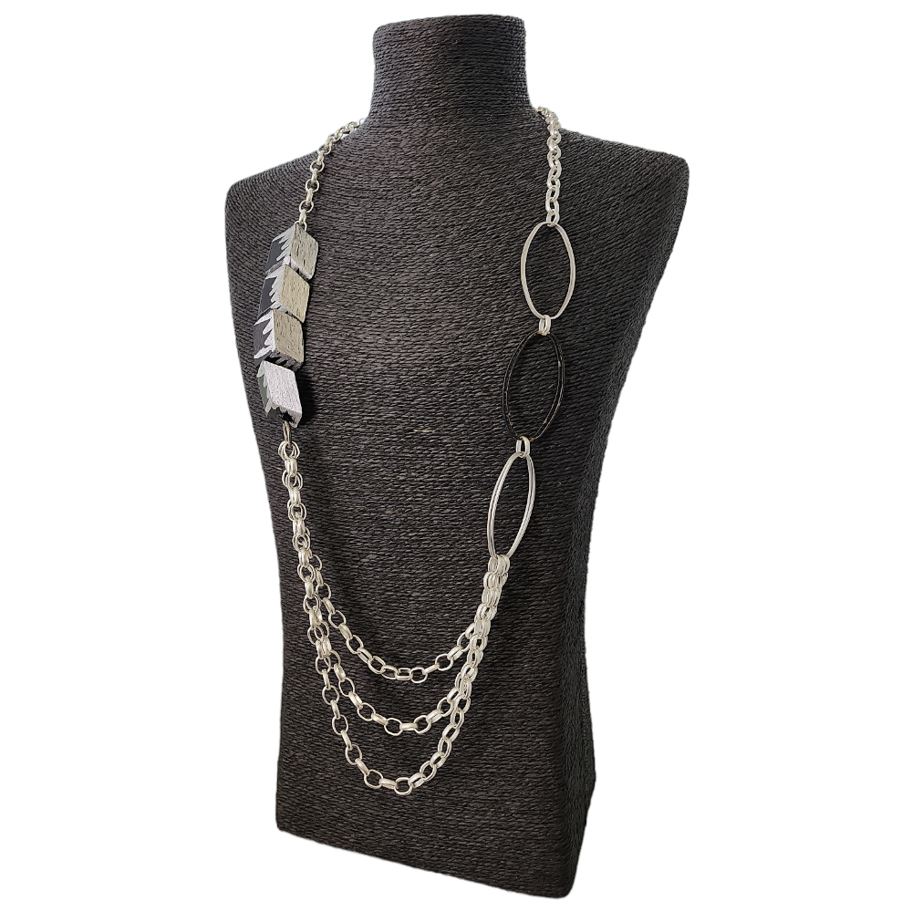 Gardenia Jewelry Ltd. - Silver Layered Link Chain Geometrical Painted Wood Necklace