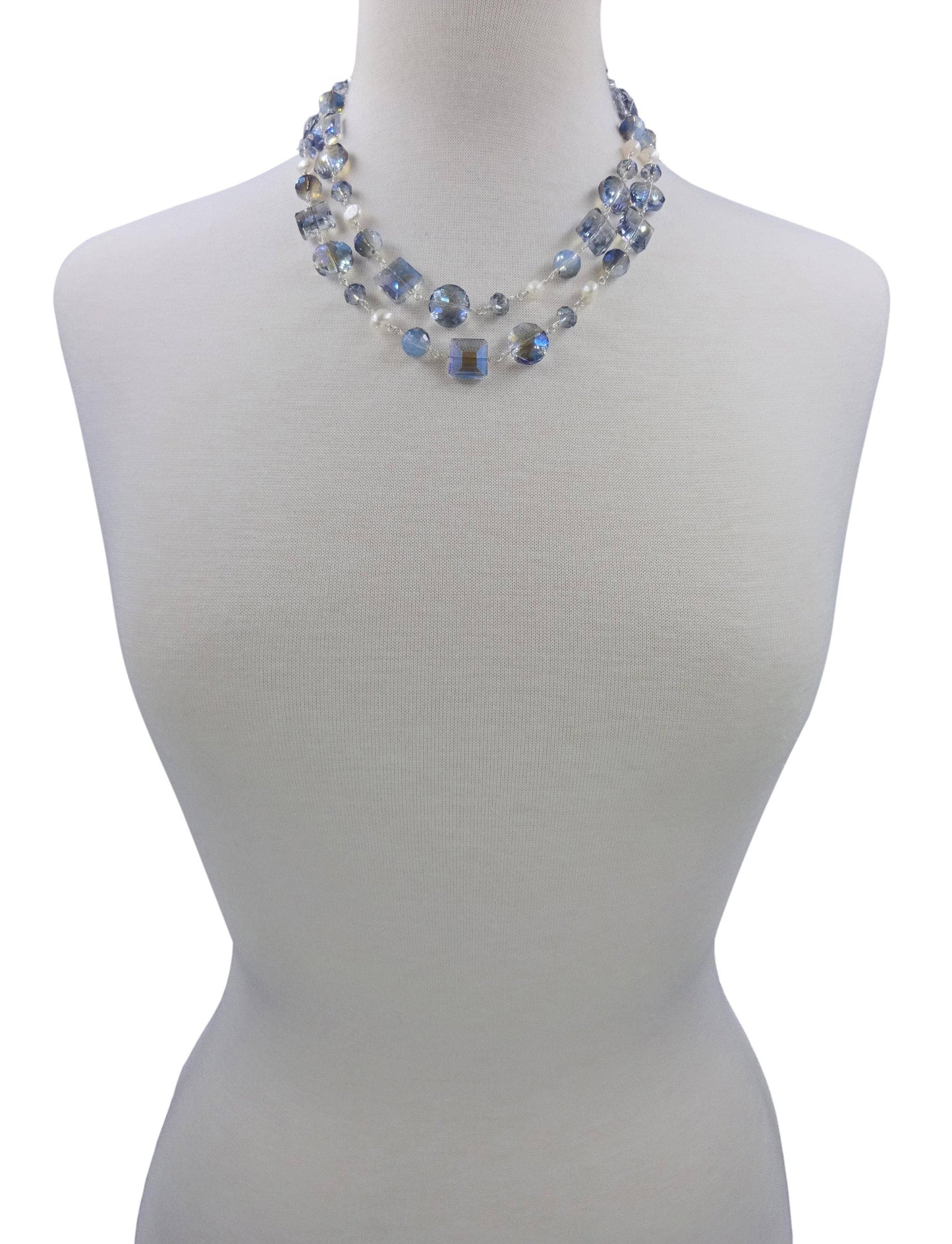 IST Jewelry - Crystal and Pearl Necklace