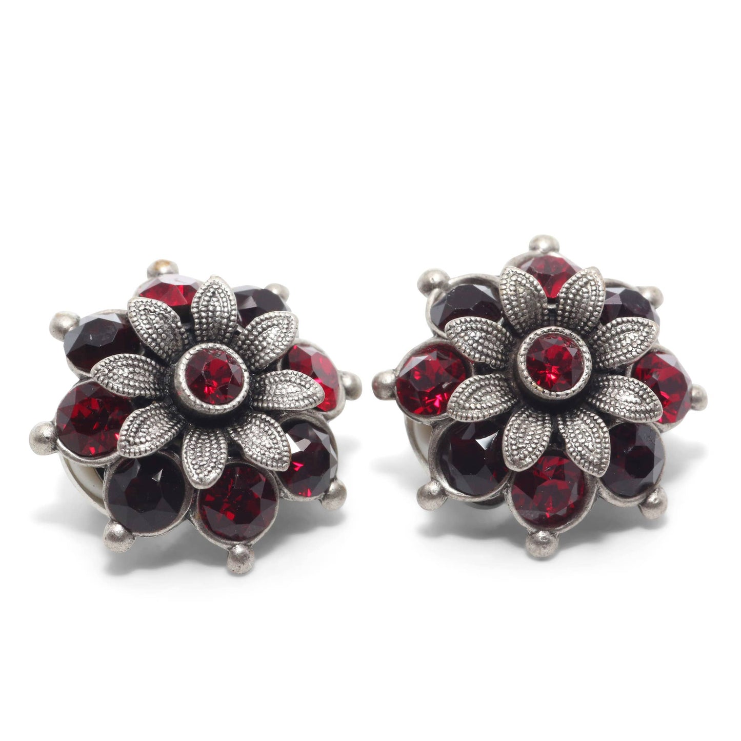 Soul Collection - Ear clip Blossom Flavia with Premium Crystal