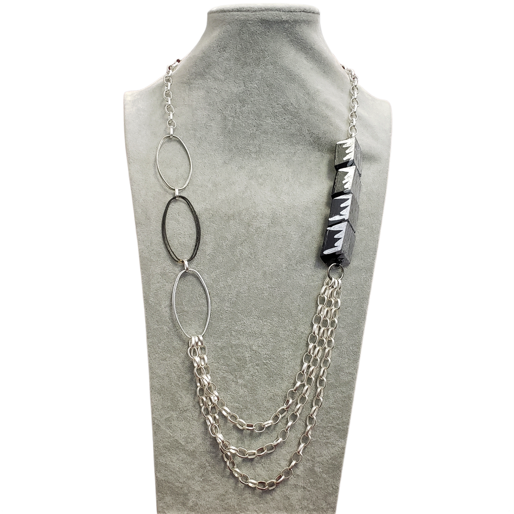 Gardenia Jewelry Ltd. - Silver Layered Link Chain Geometrical Painted Wood Necklace